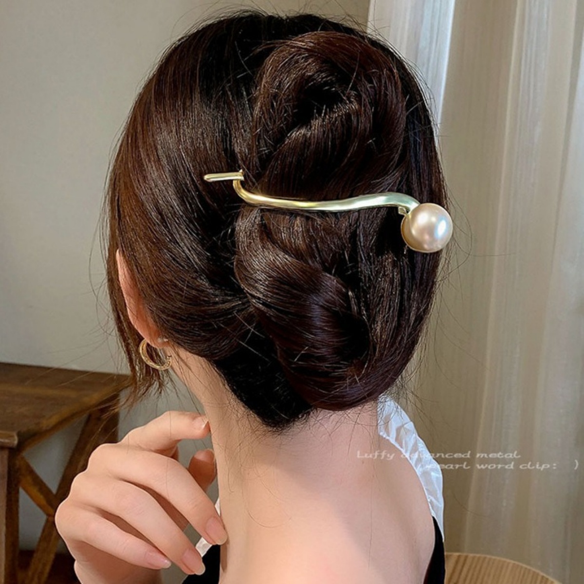 Elegant Glitter Pearl Hair Cli - Korean Lifestyle & Kids Boutique Photos ulasan dan harga
